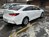Hyundai Sonata 2021 года за 7 900 000 тг. в Алматы – фото 5
