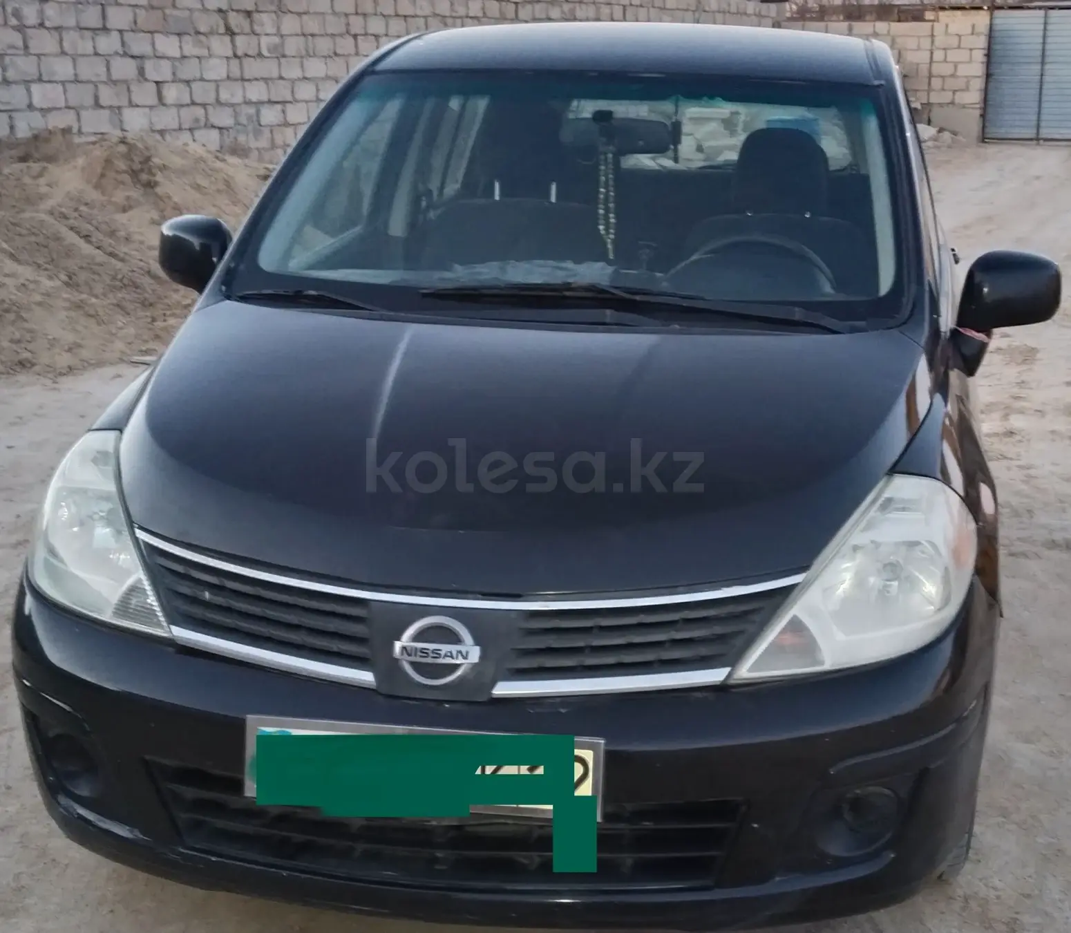 Nissan Versa, 2009