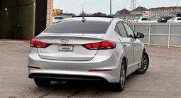 Hyundai Elantra 2018 года за 4 500 000 тг. в Актау – фото 3
