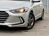 Hyundai Elantra 2018 годаүшін4 500 000 тг. в Актау – фото 2