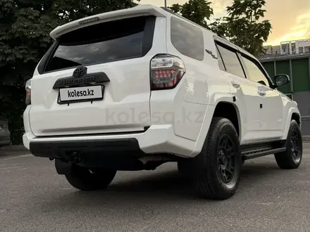 Toyota 4Runner 2020 года за 28 700 000 тг. в Алматы – фото 13