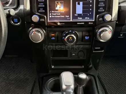 Toyota 4Runner 2020 года за 28 700 000 тг. в Алматы – фото 22