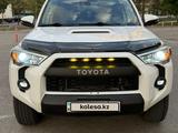 Toyota 4Runner 2020 года за 28 700 000 тг. в Алматы – фото 2