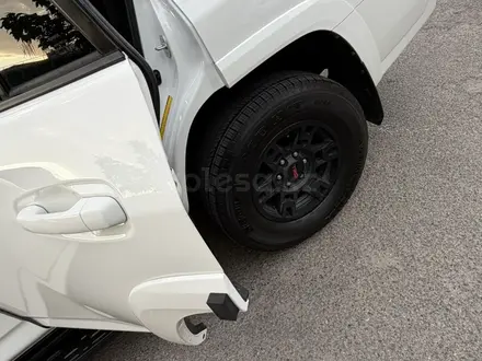Toyota 4Runner 2020 года за 28 700 000 тг. в Алматы – фото 33
