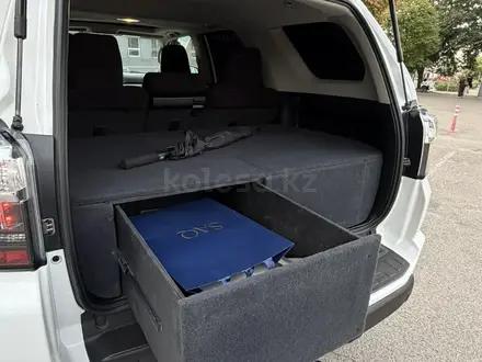 Toyota 4Runner 2020 года за 28 700 000 тг. в Алматы – фото 37