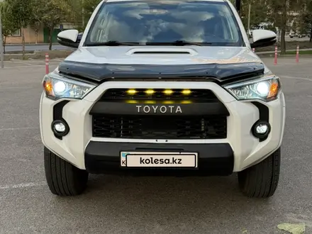 Toyota 4Runner 2020 года за 28 700 000 тг. в Алматы