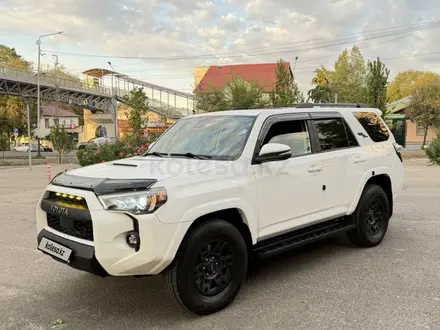 Toyota 4Runner 2020 года за 28 700 000 тг. в Алматы – фото 5