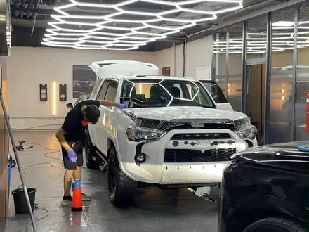 Toyota 4Runner 2020 года за 28 700 000 тг. в Алматы – фото 85