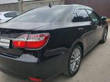 Toyota Camry 2018 года за 14 400 000 тг. в Алматы – фото 4