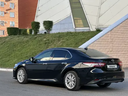Toyota Camry 2018 года за 13 300 000 тг. в Павлодар – фото 5