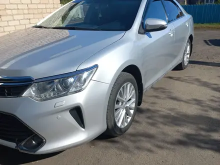 Toyota Camry 2015 года за 12 700 000 тг. в Петропавловск