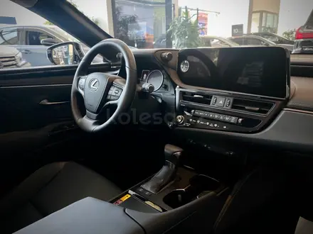 Lexus ES 250 2022 года за 24 500 000 тг. в Алматы – фото 6