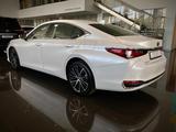 Lexus ES 250 2022 года за 24 500 000 тг. в Алматы – фото 4