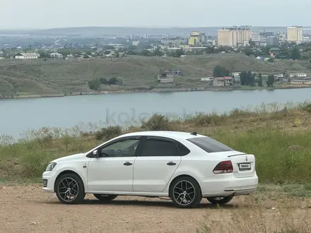 Volkswagen Polo 2018 года за 6 300 000 тг. в Алматы – фото 5