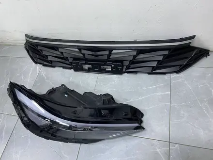 Фара + решетка Hyundai Elantra 2024-205 ORIGINAL за 220 000 тг. в Алматы – фото 2