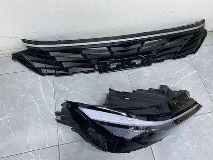 Фара + решетка Hyundai Elantra 2024-205 ORIGINAL за 220 000 тг. в Алматы – фото 4