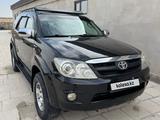 Toyota Fortuner 2006 годаүшін9 000 000 тг. в Жанаозен – фото 4