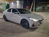 Hyundai Elantra 2023 года за 8 700 000 тг. в Шымкент – фото 2