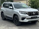 Toyota Land Cruiser Prado 2022 года за 31 000 000 тг. в Алматы – фото 2