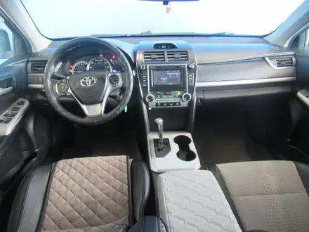 Toyota Camry 2014 года за 6 426 750 тг. в Шымкент – фото 10
