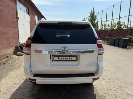 Toyota Land Cruiser Prado 2013 года за 15 500 000 тг. в Актобе – фото 6