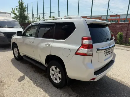 Toyota Land Cruiser Prado 2013 года за 15 500 000 тг. в Актобе – фото 7
