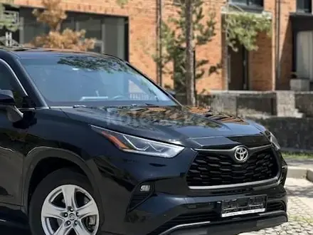 Toyota Highlander 2021 года за 19 000 000 тг. в Алматы – фото 2