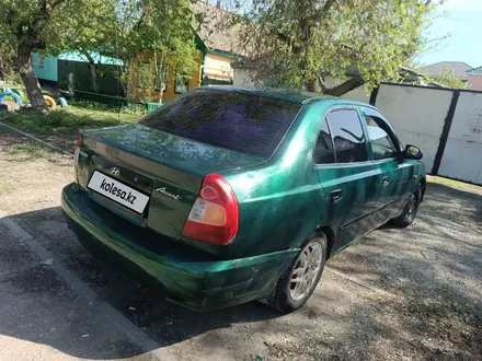 Hyundai Accent 2003 года за 2 000 000 тг. в Актобе – фото 4