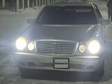 Mercedes-Benz E 230 1996 годаүшін2 200 000 тг. в Семей – фото 2