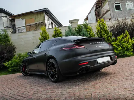 Porsche Panamera 2013 года за 33 000 000 тг. в Алматы – фото 14