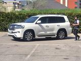 Toyota Land Cruiser 2016 годаүшін26 900 000 тг. в Алматы – фото 3