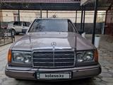 Mercedes-Benz E 200 1993 годаүшін1 350 000 тг. в Шымкент