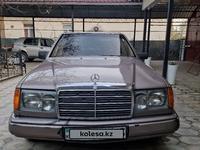 Mercedes-Benz E 200 1993 годаүшін1 350 000 тг. в Шымкент