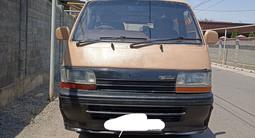 Toyota Hiace 1993 года за 2 700 000 тг. в Алматы – фото 2