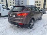 Hyundai Santa Fe 2013 годаүшін8 500 000 тг. в Астана – фото 5