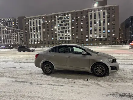 Chevrolet Aveo 2015 года за 3 850 000 тг. в Астана – фото 5