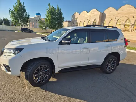 Toyota Land Cruiser Prado 2022 года за 33 000 000 тг. в Уральск – фото 3
