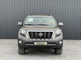 Toyota Land Cruiser Prado 2017 года за 19 400 000 тг. в Актобе – фото 2