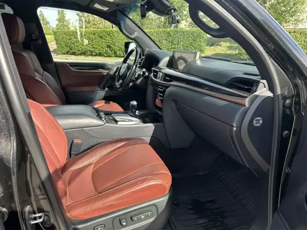 Lexus LX 570 2021 года за 62 000 000 тг. в Астана – фото 14