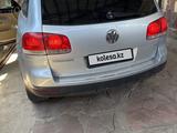 Volkswagen Touareg 2005 года за 4 655 000 тг. в Шымкент – фото 3