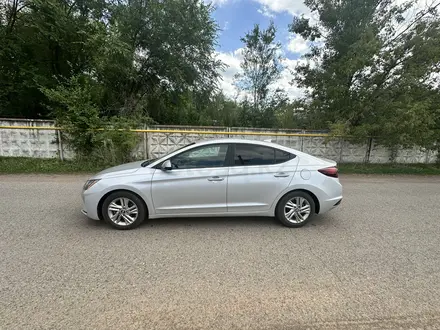 Hyundai Elantra 2018 года за 4 200 000 тг. в Алматы – фото 4