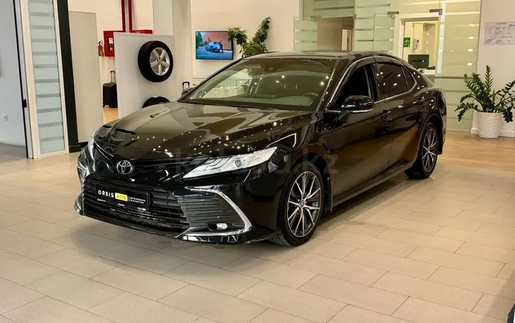 Toyota Camry 2022 годаfor14 990 000 тг. в Актау