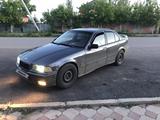 BMW 318 1992 года за 1 200 000 тг. в Астана – фото 3