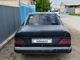 Mercedes-Benz E 200 1989 годаүшін700 000 тг. в Кызылорда – фото 2