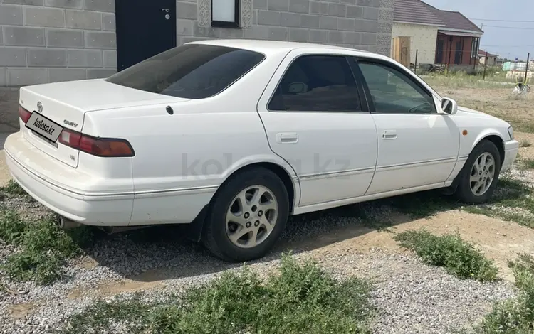 Toyota Camry 1998 года за 3 000 000 тг. в Актобе