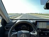 Toyota Highlander 2023 года за 38 000 000 тг. в Шымкент – фото 4