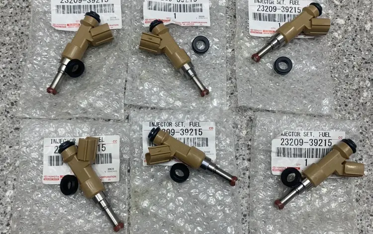 23209-39215/23209-39445 Топливная форсунка 1GRFE 4литра за 65 000 тг. в Алматы