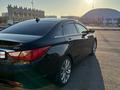 Hyundai Sonata 2012 года за 6 200 000 тг. в Уральск – фото 2