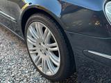 Mercedes-Benz E 320 2003 годаfor6 800 000 тг. в Алматы – фото 5