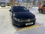 Volkswagen Passat CC 2015 года за 6 800 000 тг. в Астана – фото 2